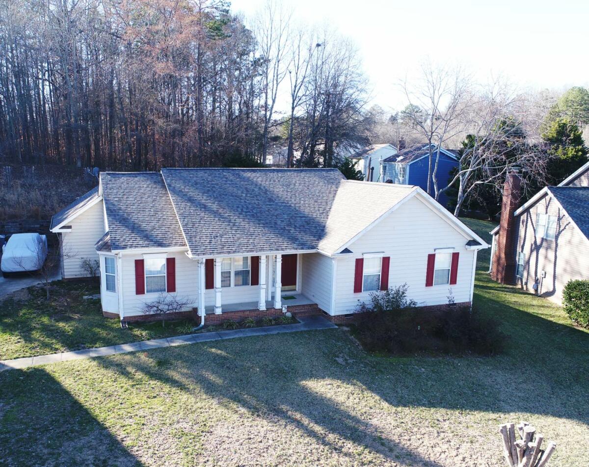 Charlotte Residence 3