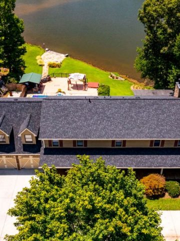 Quality Roofing Pelzer SC 3